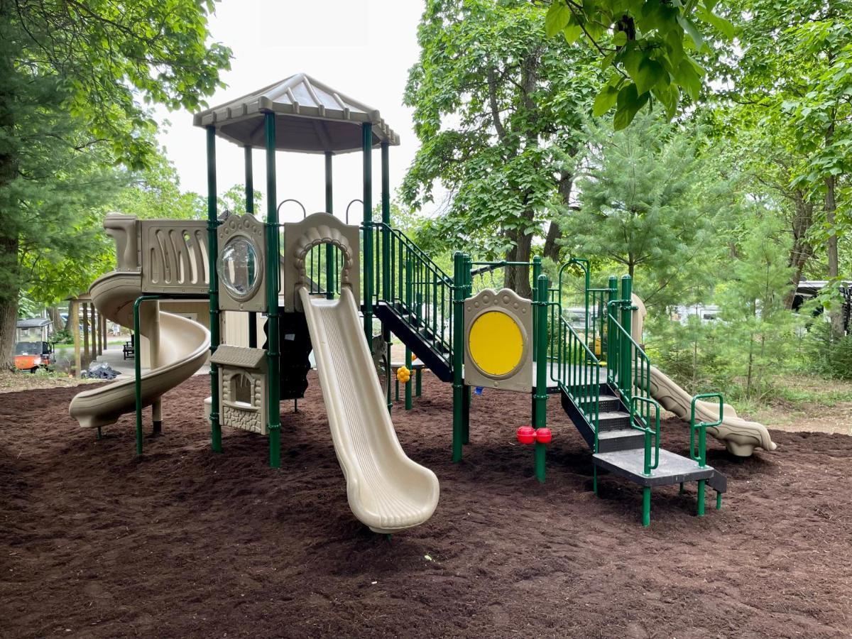 Lakewood Park Campground - Luxury Cabin Barnesville エクステリア 写真